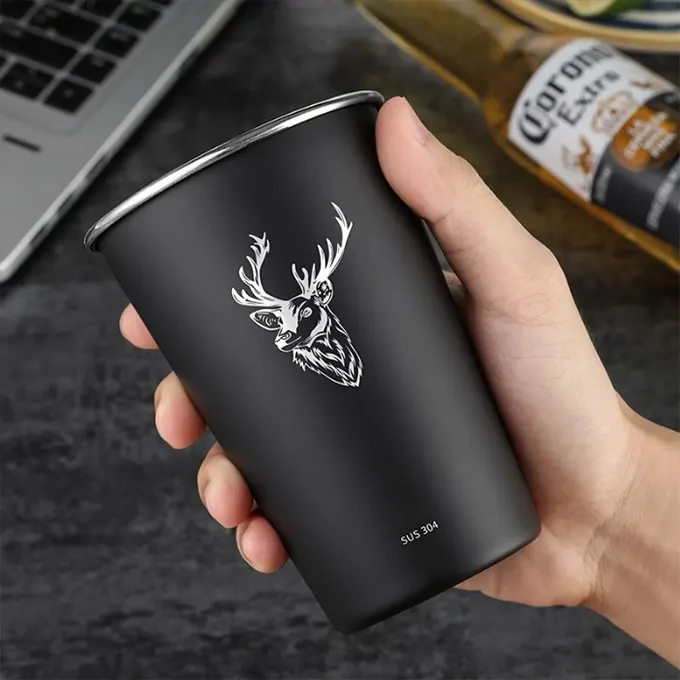 Black stainless steel tumbler with drawing of a deer